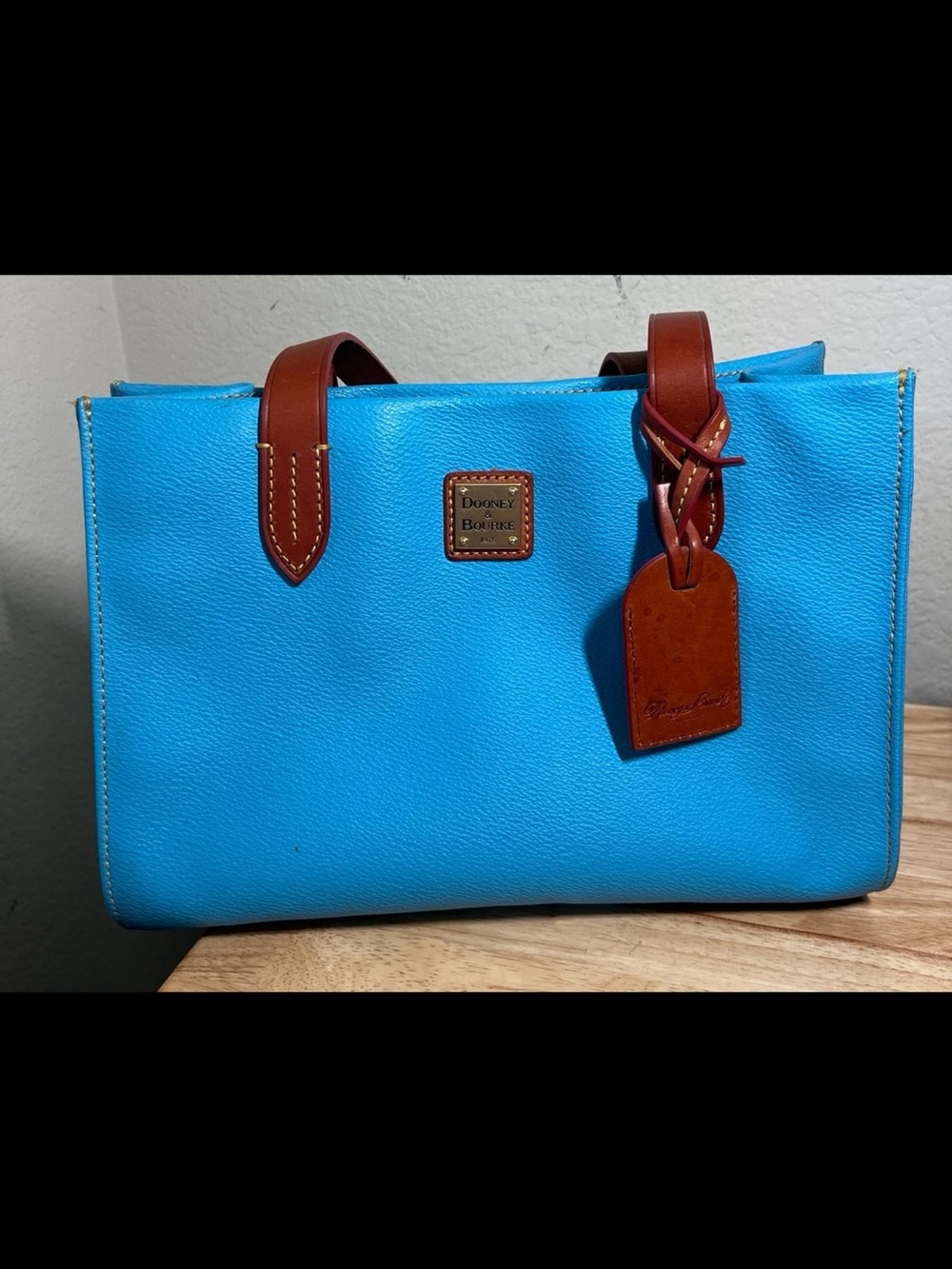 Dooney & Bourke Turquoise Blue Leather Tote Bag Brown Trim Hang Tag Vintage
